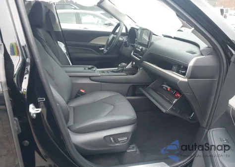 2025 Toyota Grand Highlander Platinum from USA, damaged, VIN 5TDAAAB59SS102736